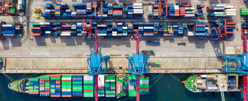 birds-eye-view-photo-of-freight-containers-2226458 (2)