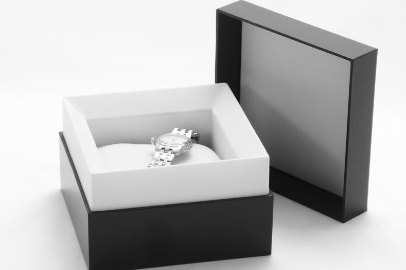 7 Things to Consider When Choosing Your Product’s Luxury Box Type